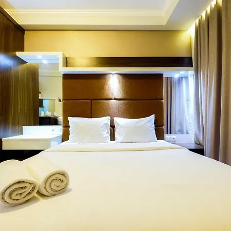 New Elegant Studio Signature Park Grande Apartment By Travelio